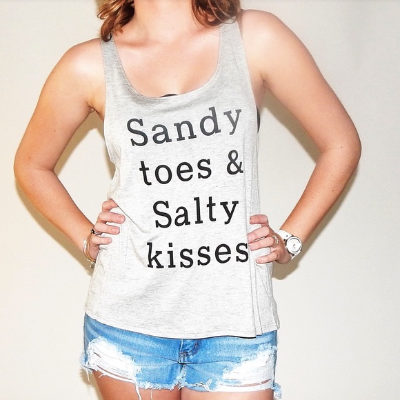 sandy toes & salty kisses Top - Picture 4 of 4