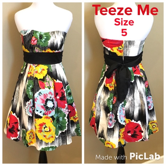 Teeze Me Dresses & Skirts - Teeze Me Strapless Floral Summer Dress Size 5