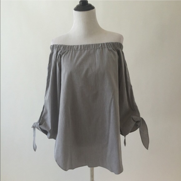 One left.  3 hr sale - Grey off the shoulder top! - Picture 2 of 4