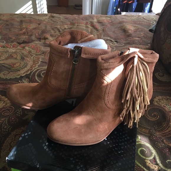 ππHost PickππSam Edelman Fringed Suede Booties - Picture 2 of 4