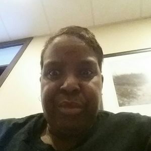 Meet your Posher, Seandra