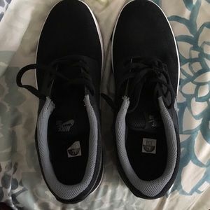 Brand new never worn Nike Sb