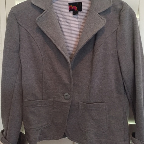 Short Blazer - Picture 4 of 4