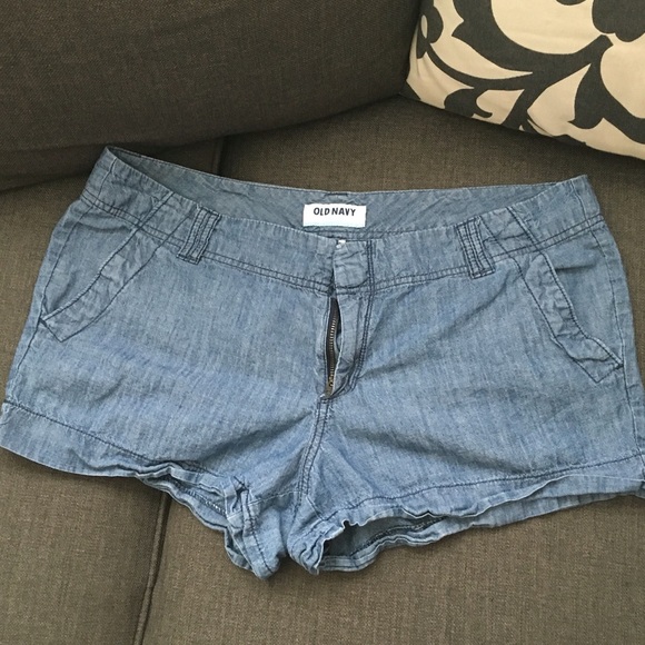 Old navy shorts