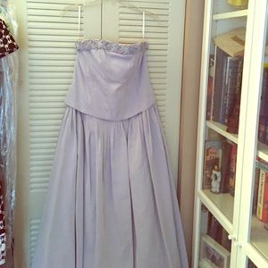 Prom perfect Jessica McClintock ball gown.