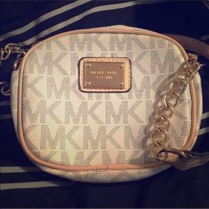 MK CROSSBODY
