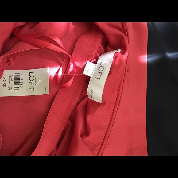 LOFT DRESS - Picture 3 of 3