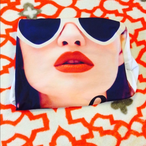 Shirt - Picture 2 of 3