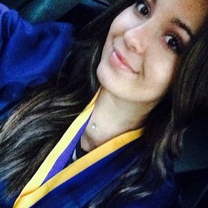 Meet your Posher, Lidya