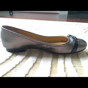 ❗️RESERVED ❗️COACH  Silver Pewter Flats Size 5