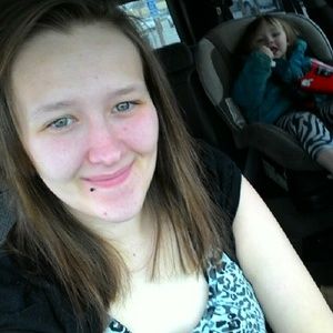 Meet your Posher, Amber