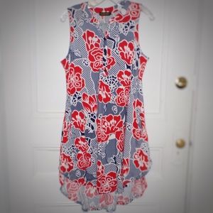 Red & Navy Floral Button-Front Sleeveless Tunic