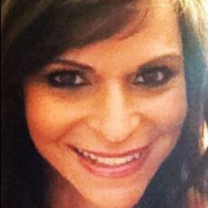 Meet your Posher, Debra