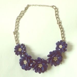 Flower necklace