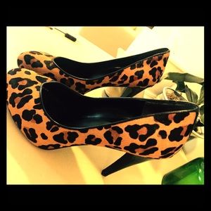 Fun Leopard Pony Hair Pumps! ~worn only once~