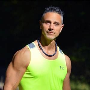 Meet your Posher, Mark