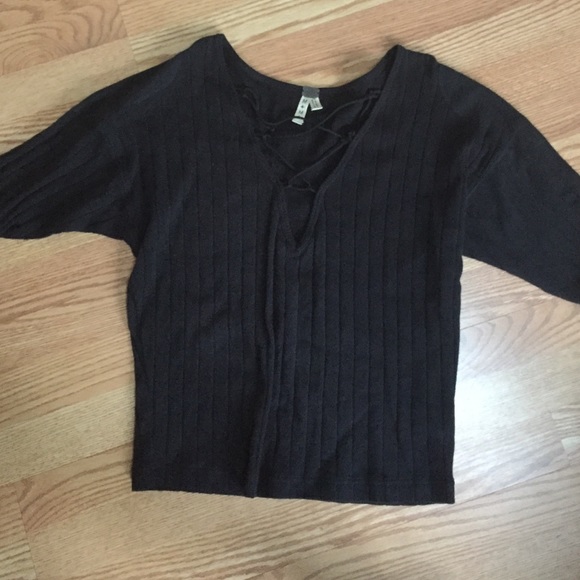 Free People sweater - Picture 2 of 3