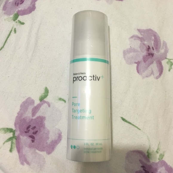 Proactive pore targeting treatment - Picture 1 of 1
