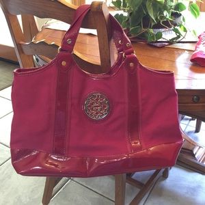 Steve Madden Hot Pink Tote! 🌺🌷