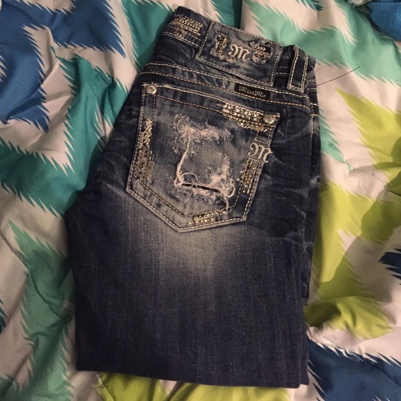 NOT FOR SALE Size 25 Miss Me jeans