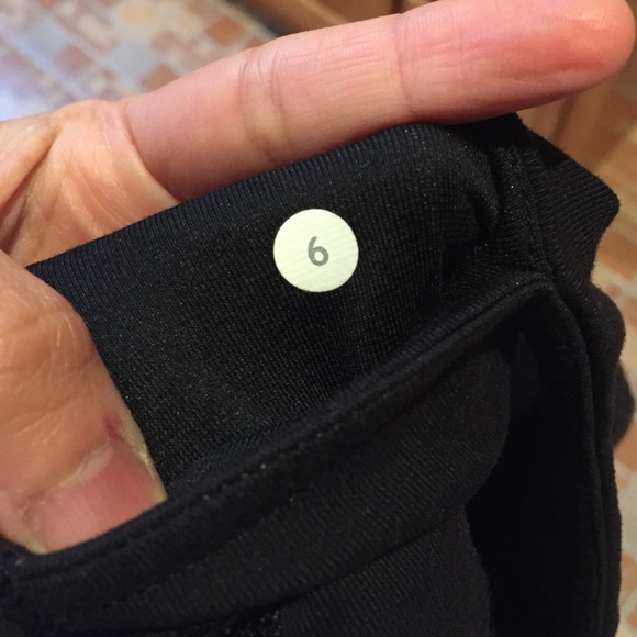 🔴TRADED🔴 SE Spring Has Spring Wunder Under Pants - Picture 4 of 4