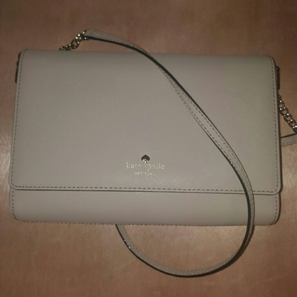 Kate Spade Charlotte Street Alek crossbody bag????