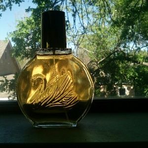 Gloria Vanderbilt 100ml perfume