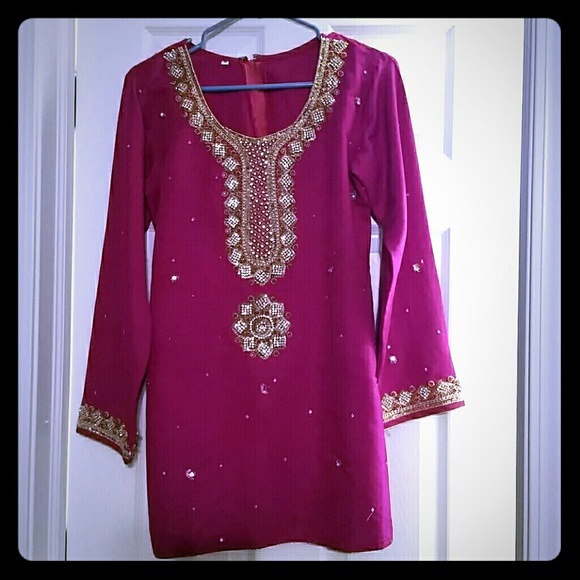 Tunic - Picture 1 of 1