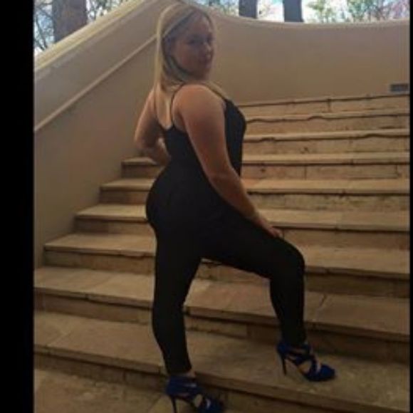 Meet your Posher, Nikki