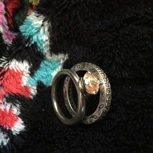 REDUCED! Retired Silver Pandora Eternity Ring - Picture 3 of 3