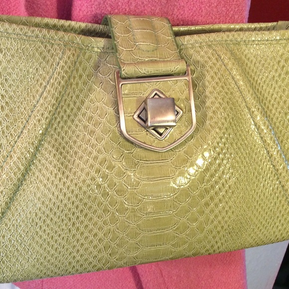 💝Spring Green Croco bag - Picture 3 of 4