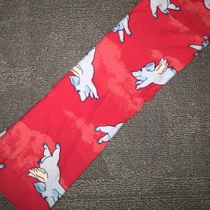 LuLaRoe leggings one size piggies!!!