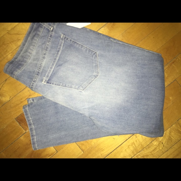 Women old navy Jeans 🏷 NWT
