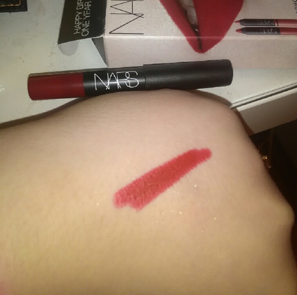 Nars Velvet Matte Lip Pencil