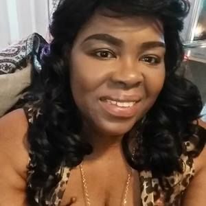 Meet your Posher, Leonie