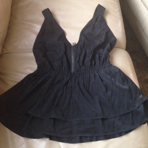 ❌❌SOLD❌❌Harley Davidson caged back tank