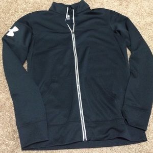 Semi fitted full zip UA jacket‼️