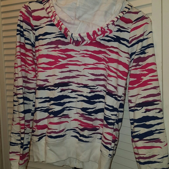 Sweater - Picture 2 of 2