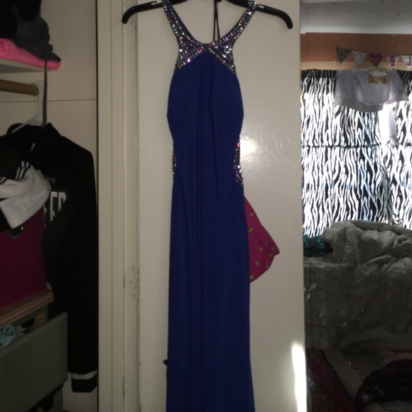 A blue prom dress