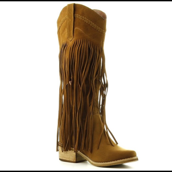 ✔️➕GREAT FEEDBACK on these Tan Suede Fringe Boots! - Picture 2 of 2