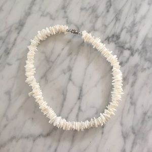 Sea shell necklace choker