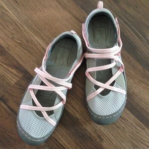 J-41 Genesis Vegan Mary Janes Size 8