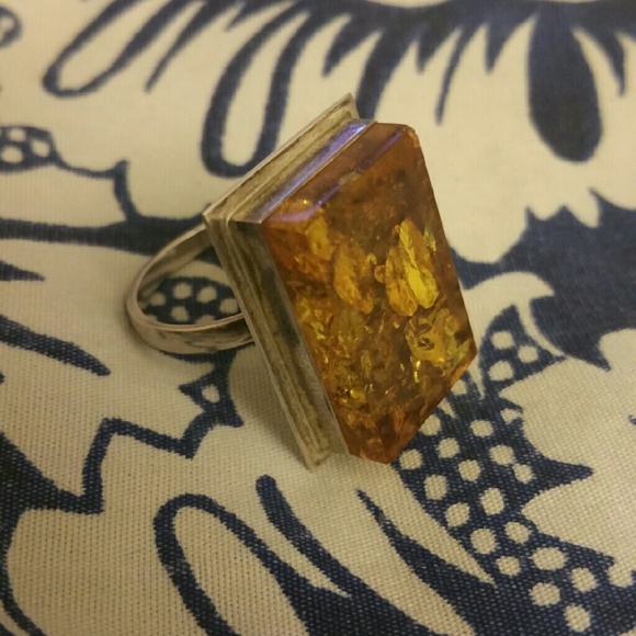 [Artisan] Amber and Silver ring