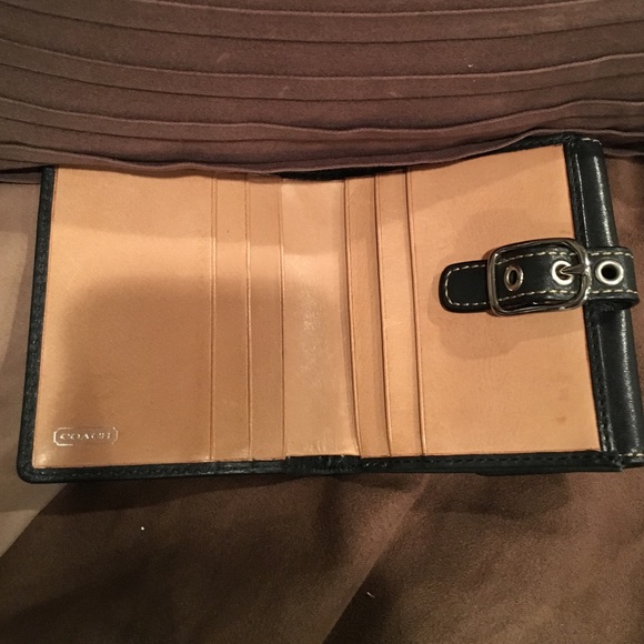 Coach wallet - Picture 2 of 3