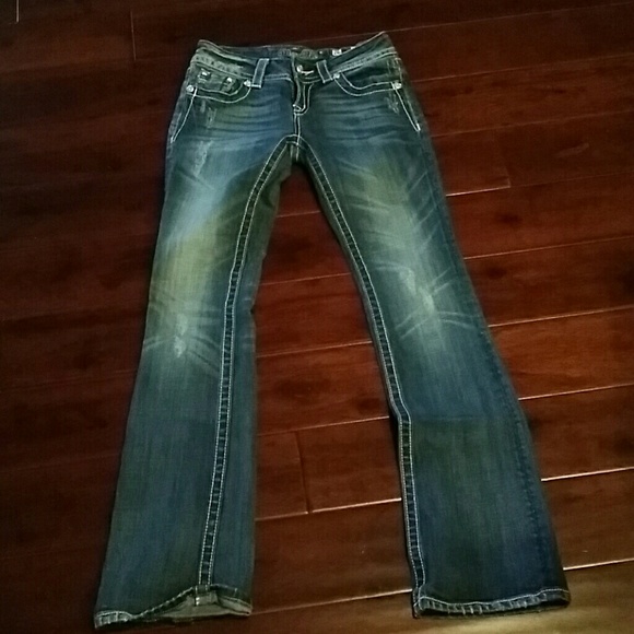 Boot cut Miss Me jeans