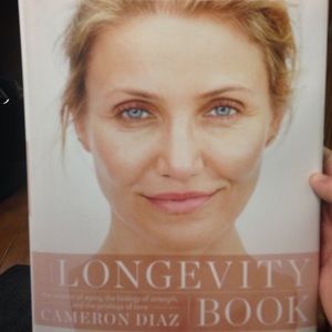 Hardcore "the longevity book"by Cameron Diaz. NEW