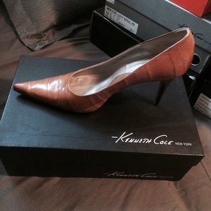 Kenneth Cole Shoe