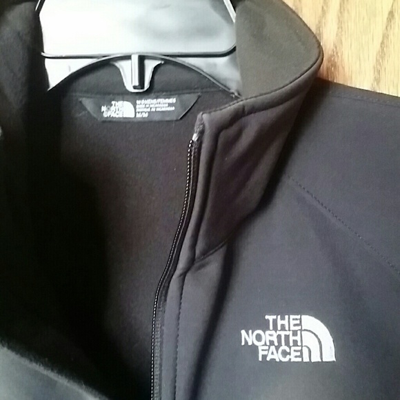 NORTH FACE LADIES JACKET - Picture 4 of 4