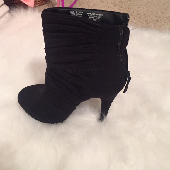 High Heeled Booties💕