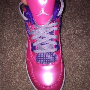 Authentic Girls Jordan 4 Retro PS Size 3Y